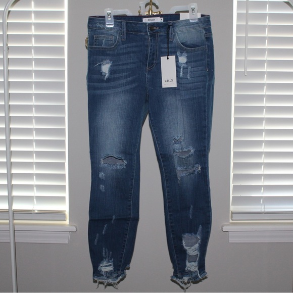 Cello Destroyed Ankle Cutout Skinny Cropped Jeans - Picture 2 of 16